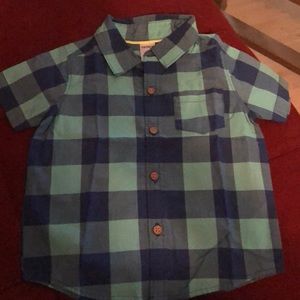 Carter’s 18 month button up shirt
